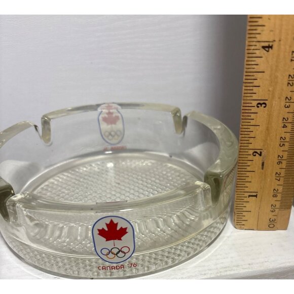 Canada 1976 Olympics Clear Glass Ashtray With Logo 6" Diameter 2" Tall - Picture 7 of 7